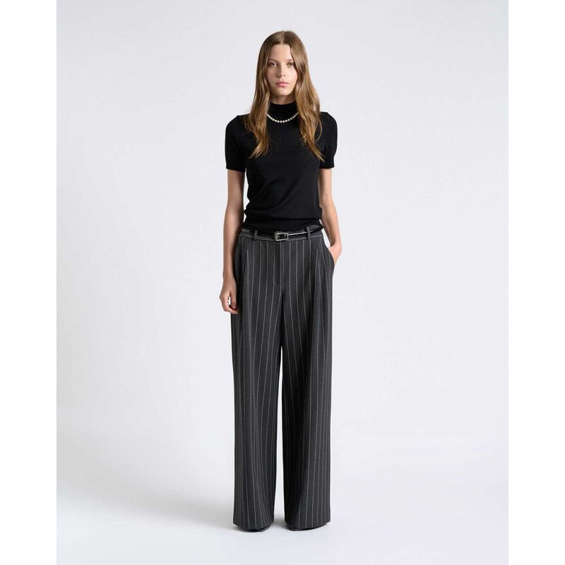 Cue Merino Short Sleeve Mock Neck Knit image number 9